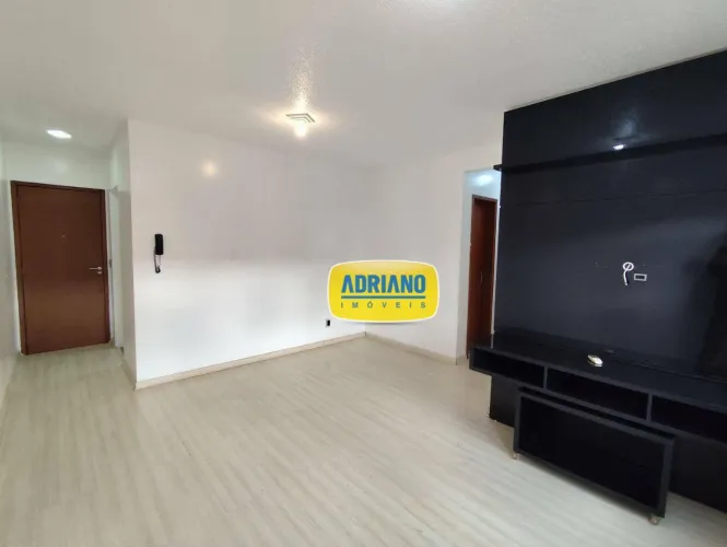 Apartamento com 3 dormitórios para alugar, 65 m² por R$ 2.874,78/mês - Serraria - São José
