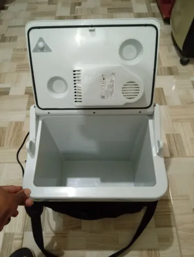 Geladeira Térmica / cooler automotivo