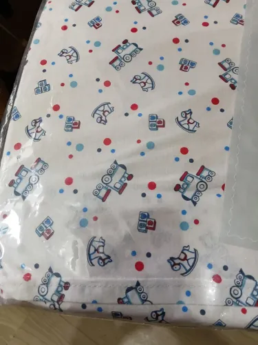 Vendo 4 travesseiro antirrefluxo baby e 2 mosquiteiro sonho colorido