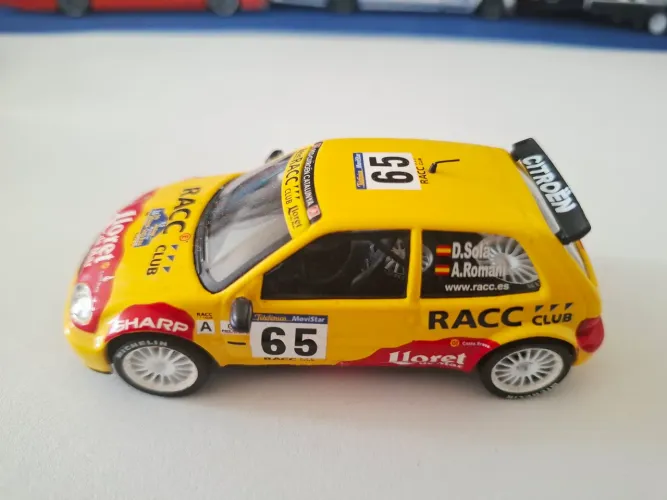 Miniatura Citroën Saxo Super 1600 WRC!!! Sensacional!!!