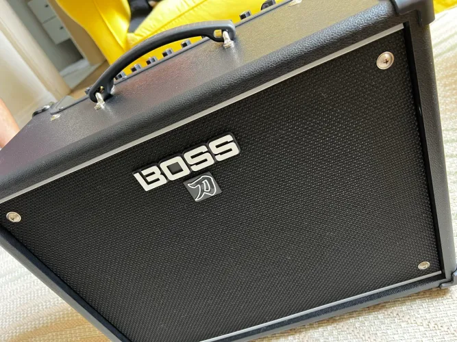 Amplificador BOSS Katana 50