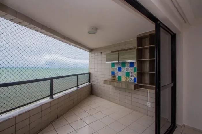 Apartamento na Avenida Boa Viagem para locação