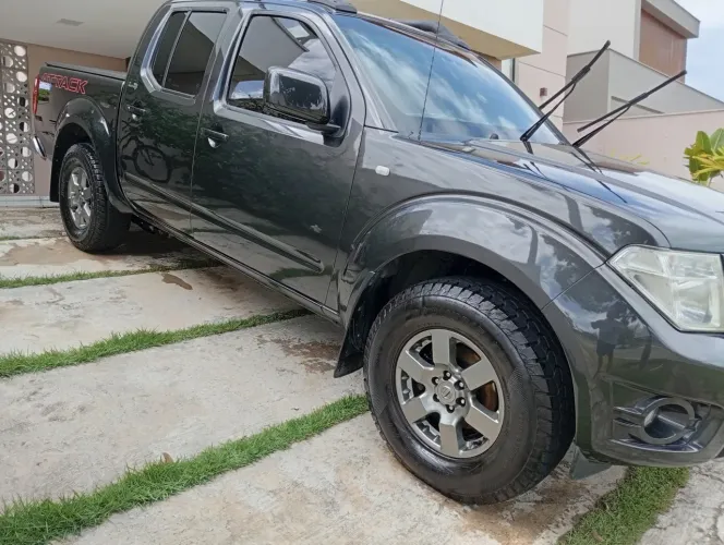 Nissan Frontier S CD 4X2 2.5 TB Diesel 2014