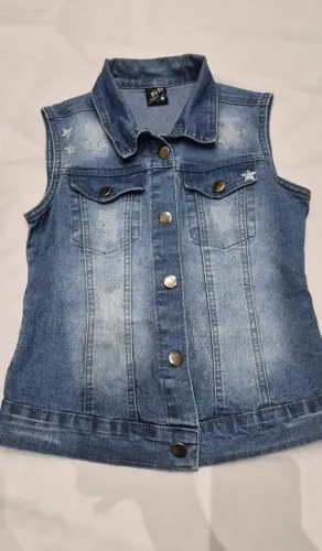Colete Jeans Feminino Azul com Aplicações de Estrelas - Tam. M- excelente estado