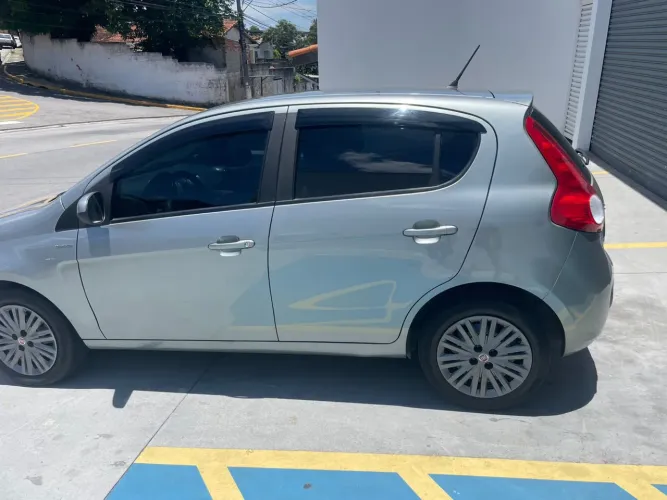 Fiat Palio Essence 1.6 Flex 16V 5P 2013