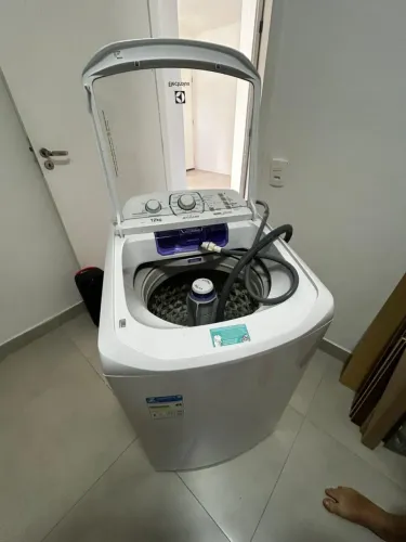 Máquina de Lavar Eletrolux 12K