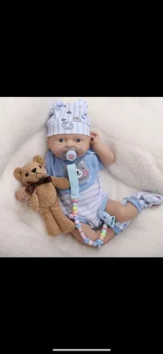 Bebê Reborn 100% silicone sólido