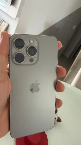 iPhone 15 pro Max 256 gb 4.700,00