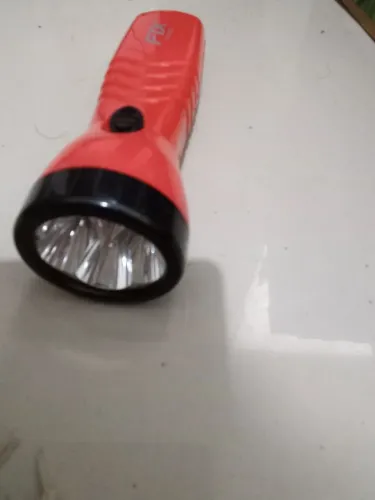 Lanterna com defeito no led