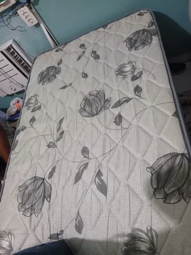 Cama solteiro