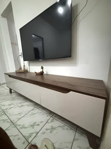 Rack sala de estar off white