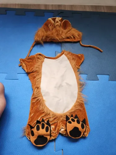 Roupinha de Rei Leão, Simba Fantasia Leão Floresta Safari ( Peça Unica,Exclusiva !) A mão!