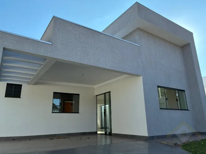 Casa para Venda em Maringá, Loteamento Madrid, 3 dormitórios, 1 suíte, 2 banheiros, 2 vaga