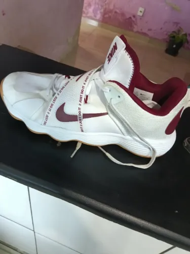 tênis Nike hyperset 1