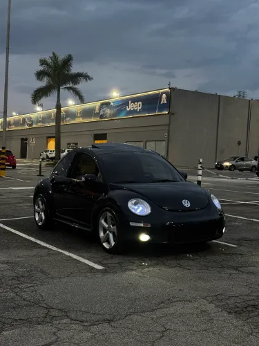 Volkswagen New Beetle 2.0 MI Mec./aut. 2008
