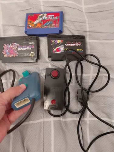 Arkanoid e Arkanoid 2 + chase hq e 2 paddle vaus