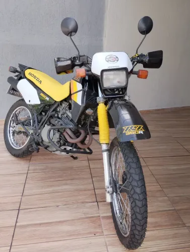 XLX350 87 com partida elétrica + kick placa preta