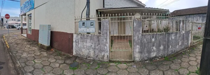 Terreno com sala comercial