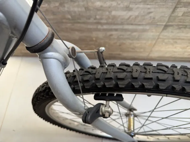 Bicicleta Caloi aro 26