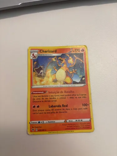 Carta Pokémon Charizard