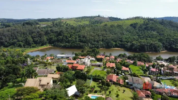 Terreno à venda Condomínio Chácaras do Lago em Vinhedo
