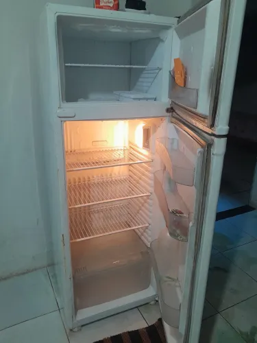 Vendo geladeira