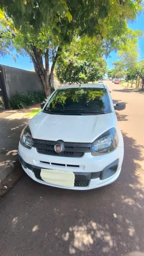 Fiat Uno Attractive 1.0 EVO Fire Flex 8V 5P 2019