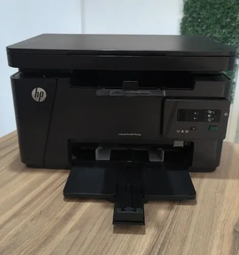 Impressora HP Laser M125A Seminova