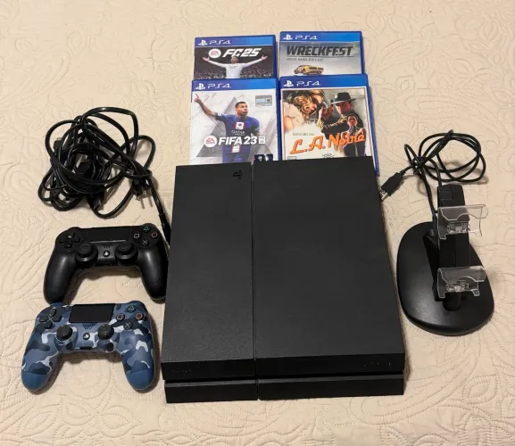PS4