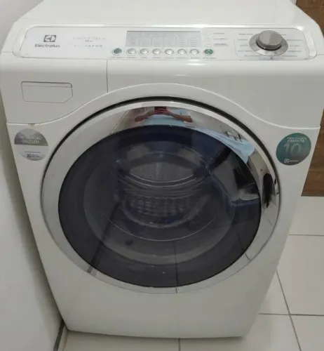 móveis e Utensílios
