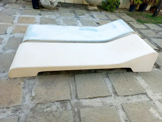 CADEIRA PARA PISCINA
