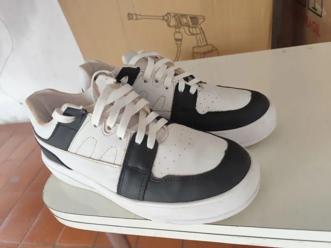 Tenis casual Panda tamanho 40