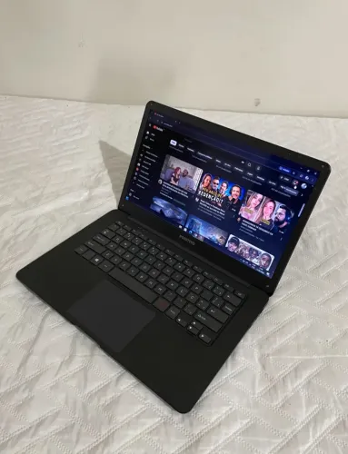 Oportunidade!! Notebook NOVO Core i3, SSD, Tela Full HD