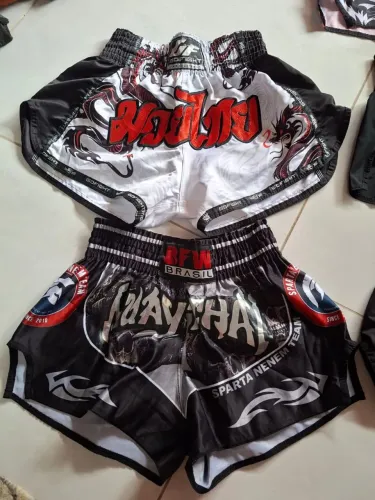 VENDO SHORTS DE MUAY THAI