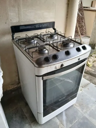 Fogão Brastemp 4 bocas- Funcionando tudo