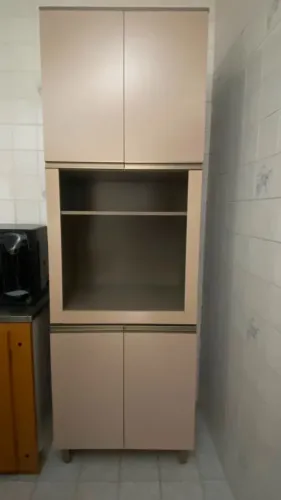 Vendo armário seminovo completo para cozinha 