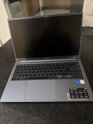 ? VENDO SAMSUNG GALAXY BOOK4 - i7 13ª GERAÇÃO | 16 GB RAM | SSD 512 GB