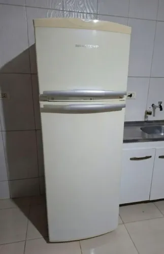 Geladeira BRASTEMP Frost free 