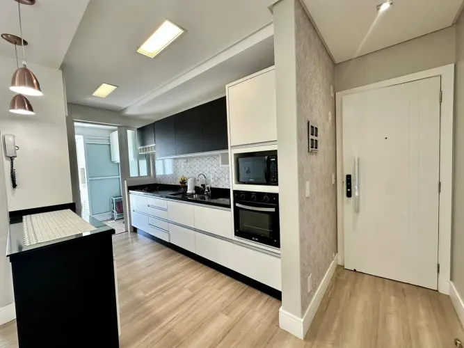 Apartamento diferenciado de 03 dormitórios sendo 2 suíte em Nossa Senhora do Rosário - São