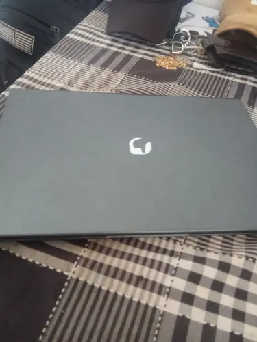 Notebook positivo em bom estado