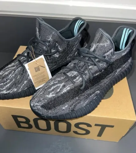 Yeezy 350 V2 MX Dark Salt