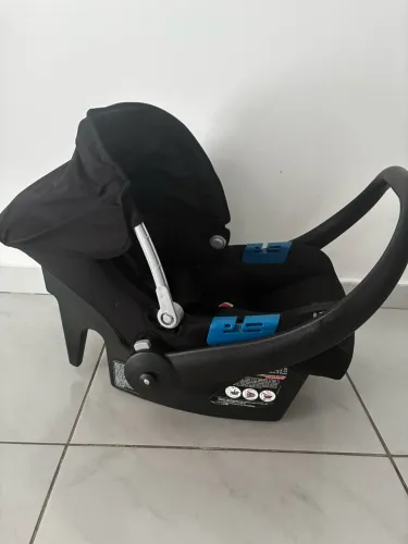 Bebê conforto Burigotto Touring