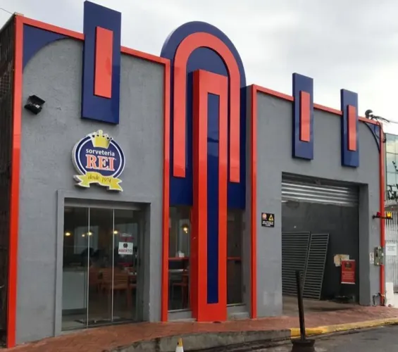 Salão comercial aonde é a Sorveteria Rei Cuiabá