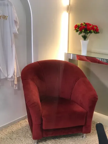 Poltrona Veludo (Negociável)