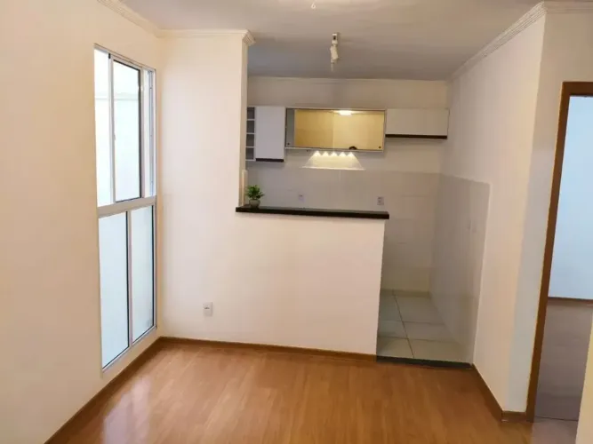 Apartamento 2 Dormitórios Reformado à Venda no Bom Retiro