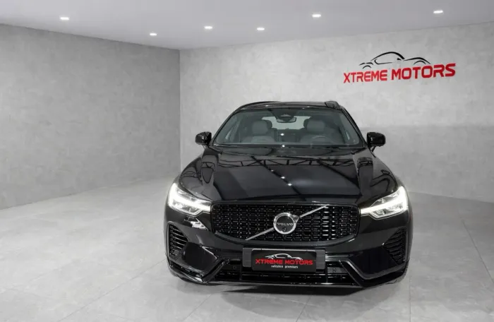 Volvo XC-60 T-8 Ultra Dark 2.0 AWD (híbrido) 2025