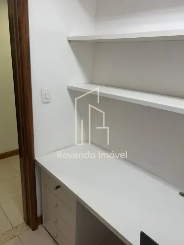 Sala Comercial à Venda em Higienópolis, SP: 2 banheiros, 1 vaga de garagem, 30m² de área.