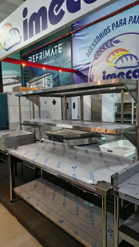 Mesa Total Inox 1,90x0,70m com Submesa e 2 Prateleiras Superiores Chimafrio