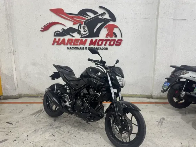 Yamaha MT-03 Gasolina Manual