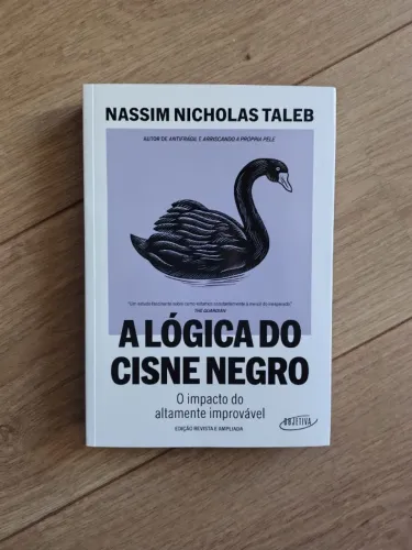 Livro 'A Lógica do Cisne Negro', de Nassim Taleb